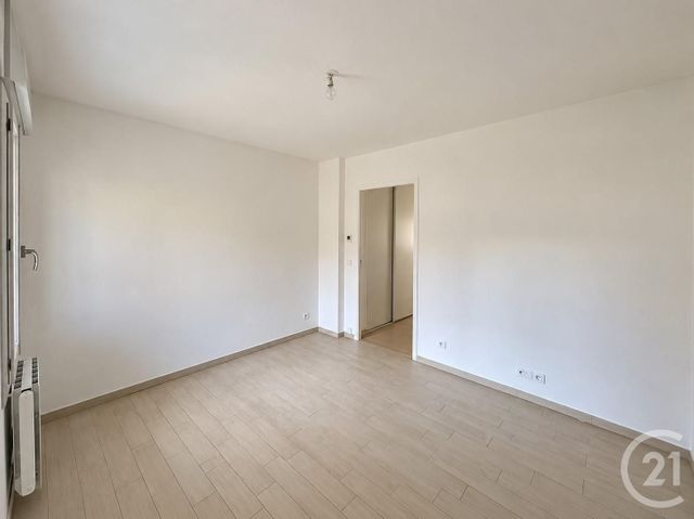 Appartement F2 &agrave; louer - 2 pi&egrave;ces - 45,35 m2 - Rambouillet - 78 - ILE-DE-FRANCE