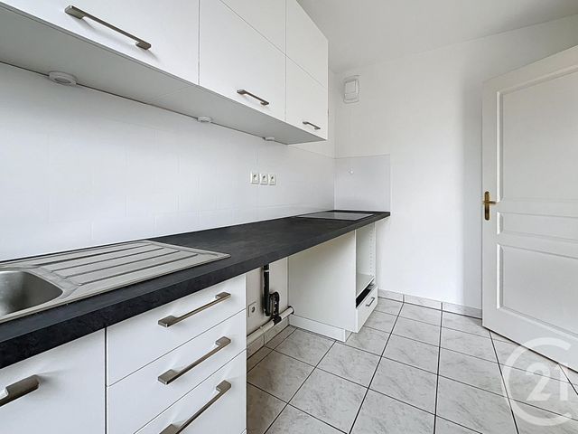 Appartement F3 &agrave; vendre - 3 pi&egrave;ces - 65,60 m2 - Chartres - 28 - CENTRE