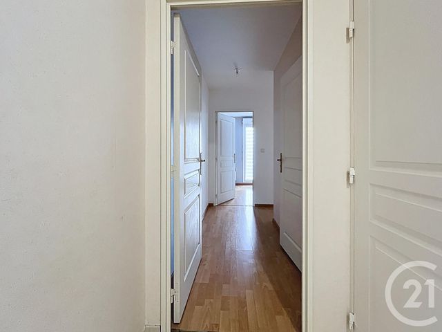 Appartement F3 &agrave; vendre - 3 pi&egrave;ces - 65,60 m2 - Chartres - 28 - CENTRE