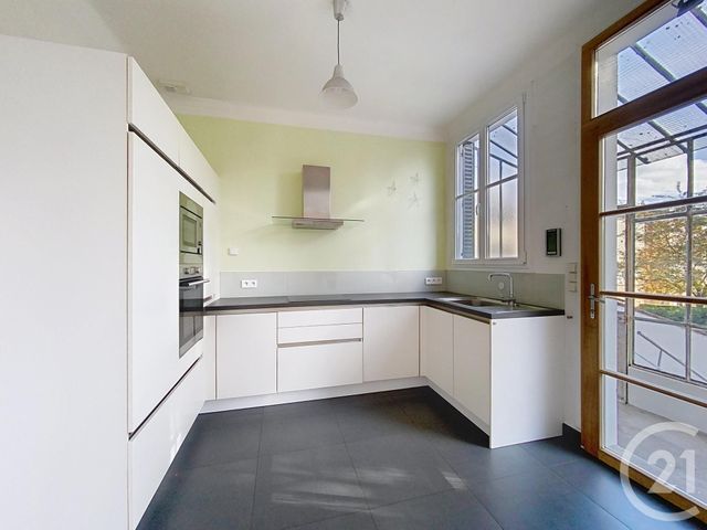 Afficher la photo en grand Maison à vendre - 7 pièces - 130 m2 - Chartres - 28 - CENTRE