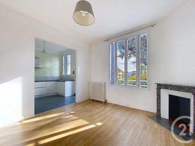 Afficher la photo en grand Maison à vendre - 7 pièces - 130 m2 - Chartres - 28 - CENTRE