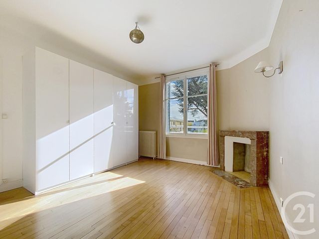 Afficher la photo en grand Maison à vendre - 7 pièces - 130 m2 - Chartres - 28 - CENTRE