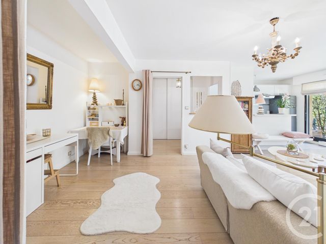 Appartement F3 &agrave; vendre - 3 pi&egrave;ces - 68,12 m2 - Chartres - 28 - CENTRE