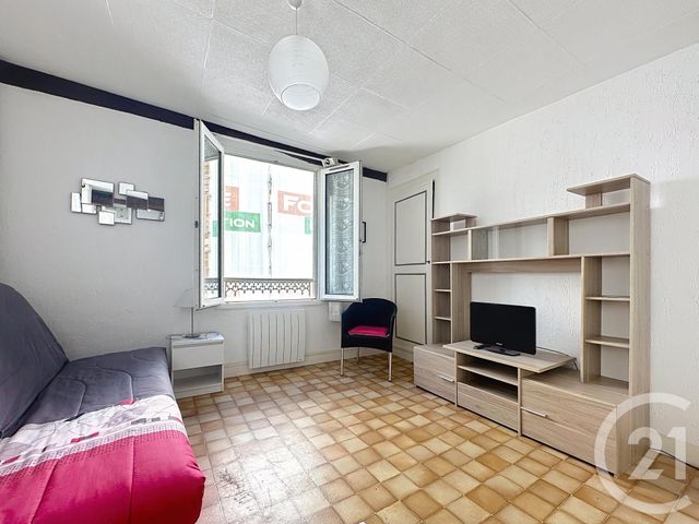 Immeuble à vendre - 74,16 m2 - Chartres - 28 - CENTRE