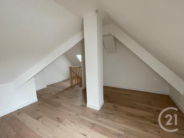 Appartement T4 à vendre - 3 pièces - 92 m2 - Chartres - 28 - CENTRE