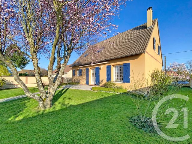 Maison &agrave; vendre - 5 pi&egrave;ces - 125 m2 - Fontaine La Guyon - 28 - CENTRE