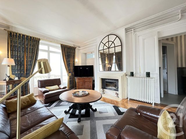 Maison à vendre - 8 pièces - 253 m2 - Chartres - 28 - CENTRE