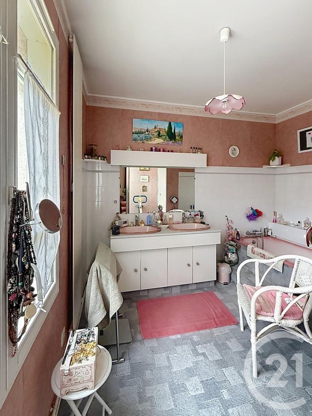 Maison &agrave; vendre - 6 pi&egrave;ces - 145,65 m2 - Chartres - 28 - CENTRE