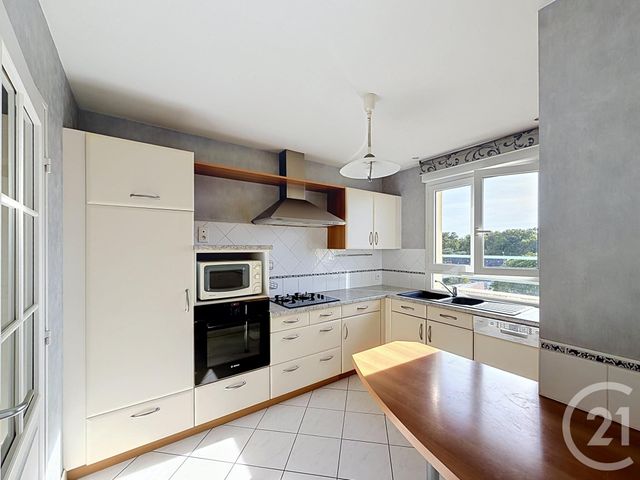 Appartement F4 &agrave; vendre - 5 pi&egrave;ces - 102 m2 - Chartres - 28 - CENTRE