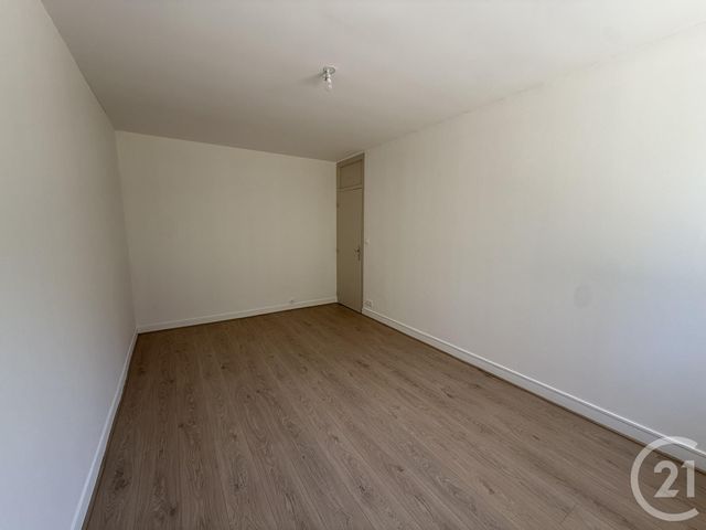 Maison &agrave; louer - 5 pi&egrave;ces - 110,40 m2 - Chartres - 28 - CENTRE