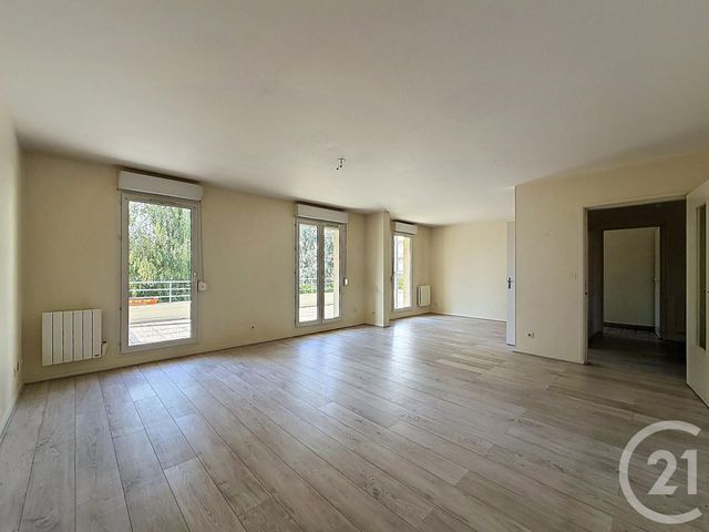 Appartement F4 &agrave; vendre - 4 pi&egrave;ces - 83,30 m2 - Chartres - 28 - CENTRE