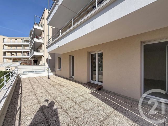 Appartement F4 &agrave; vendre - 4 pi&egrave;ces - 83,30 m2 - Chartres - 28 - CENTRE