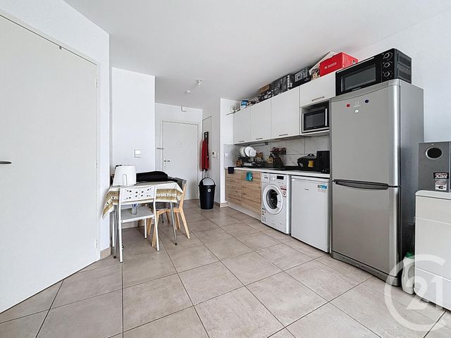 Appartement Studio à vendre - 1 pièce - 32 m2 - Chartres - 28 - CENTRE