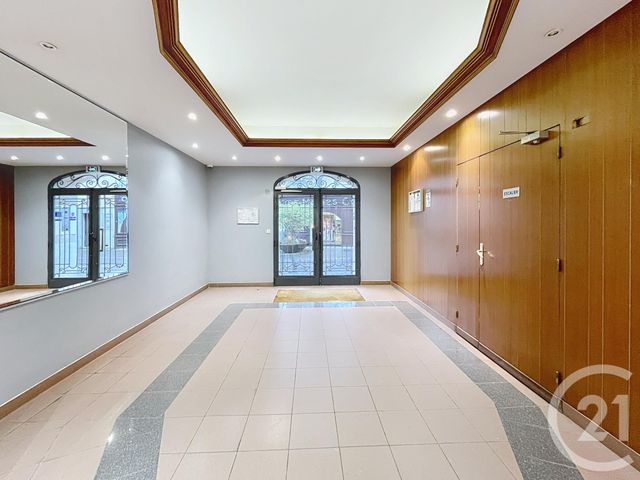 Appartement F2 à vendre - 2 pièces - 30,65 m2 - Chartres - 28 - CENTRE