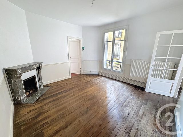 Appartement F2 à vendre - 2 pièces - 48 m2 - Chartres - 28 - CENTRE