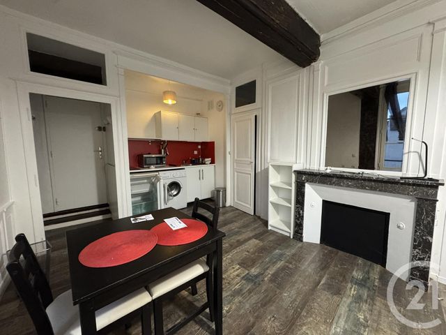 Appartement Studio &agrave; louer - 1 pi&egrave;ce - 22,19 m2 - Chartres - 28 - CENTRE