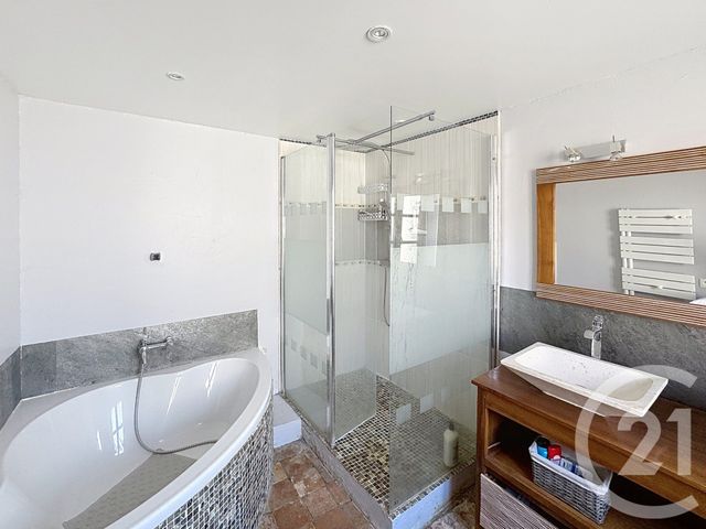 Maison à vendre - 5 pièces - 234,77 m2 - Chartres - 28 - CENTRE