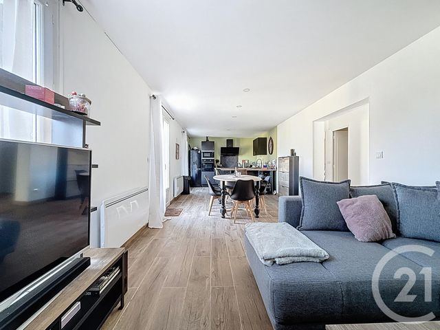 Maison à vendre - 5 pièces - 115,74 m2 - Ver Les Chartres - 28 - CENTRE