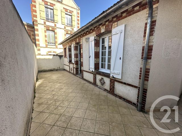 Appartement Studio à louer - 1 pièce - 23,32 m2 - Chartres - 28 - CENTRE