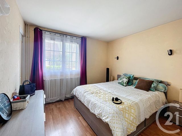 Maison à vendre - 5 pièces - 143 m2 - Luisant - 28 - CENTRE