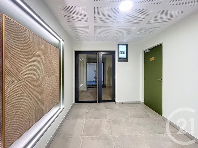 Appartement F5 à vendre - 5 pièces - 114 m2 - Chartres - 28 - CENTRE