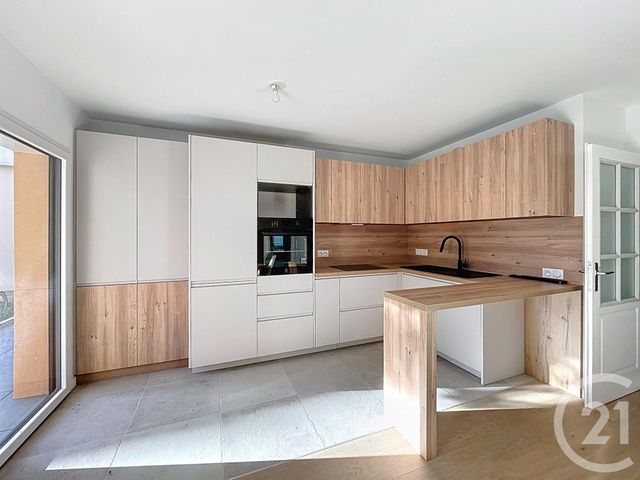 Appartement F5 à vendre - 5 pièces - 114 m2 - Chartres - 28 - CENTRE