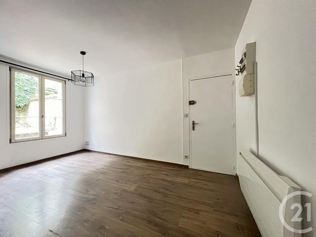 Appartement T2 à vendre - 2 pièces - 36,02 m2 - Chartres - 28 - CENTRE