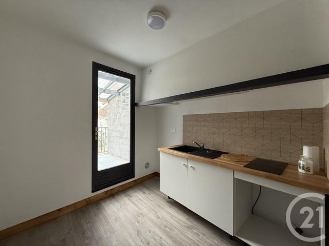 Appartement F2 à louer - 2 pièces - 43,93 m2 - Chartres - 28 - CENTRE