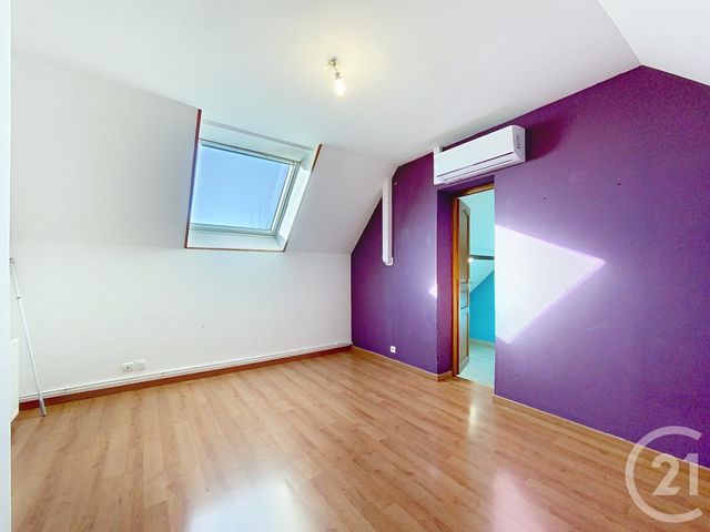 Maison à vendre - 5 pièces - 114,30 m2 - Sours - 28 - CENTRE