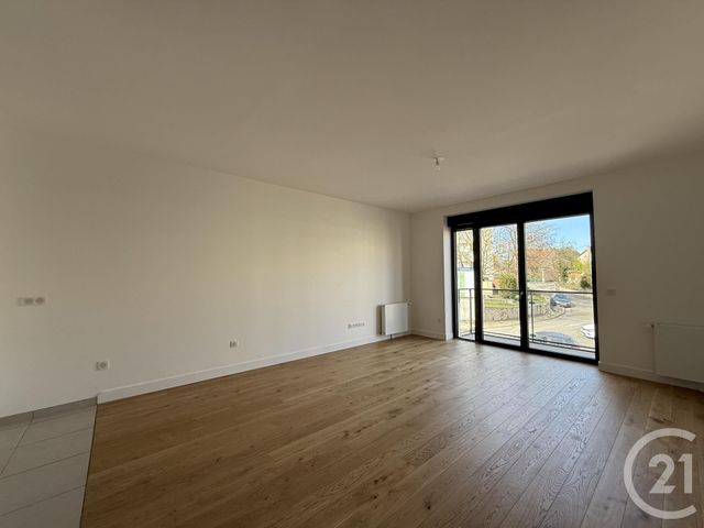 Appartement F3 à louer - 3 pièces - 75,95 m2 - Chartres - 28 - CENTRE