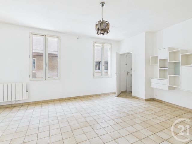 Maison à vendre - 3 pièces - 66,30 m2 - Chartres - 28 - CENTRE