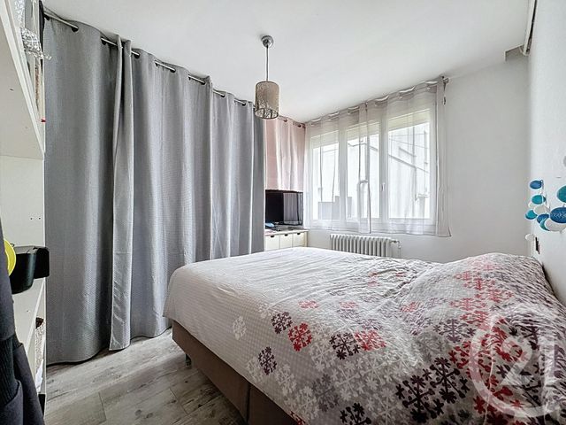 Appartement F3 à vendre - 3 pièces - 58,22 m2 - Luisant - 28 - CENTRE