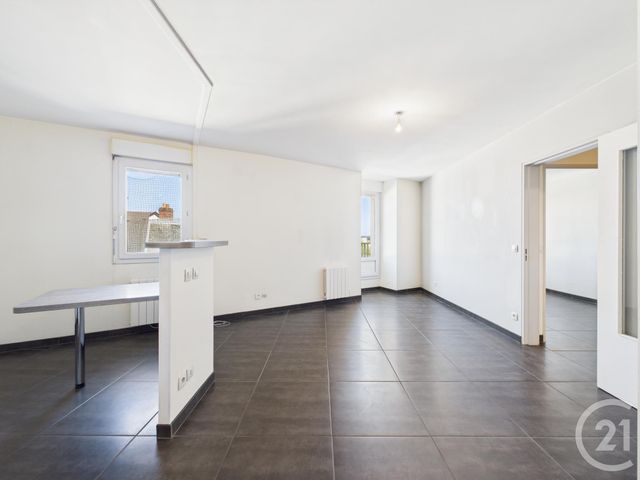 Appartement F2 à vendre - 2 pièces - 47 m2 - Chartres - 28 - CENTRE