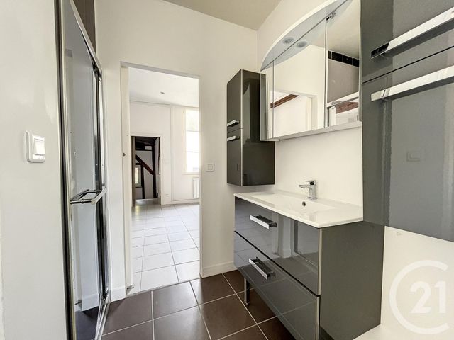 Appartement F3 à vendre - 2 pièces - 62 m2 - Chartres - 28 - CENTRE