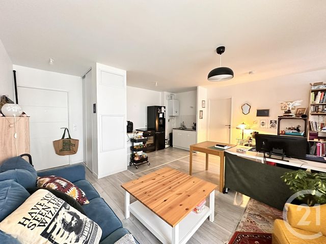 Appartement F2 à louer - 2 pièces - 48,66 m2 - Chartres - 28 - CENTRE