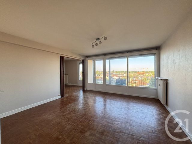 Appartement T3 à louer - 3 pièces - 66,56 m2 - Luisant - 28 - CENTRE