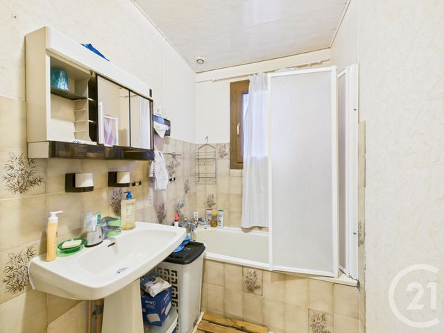 Maison à vendre - 5 pièces - 910 m2 - Morancez - 28 - CENTRE