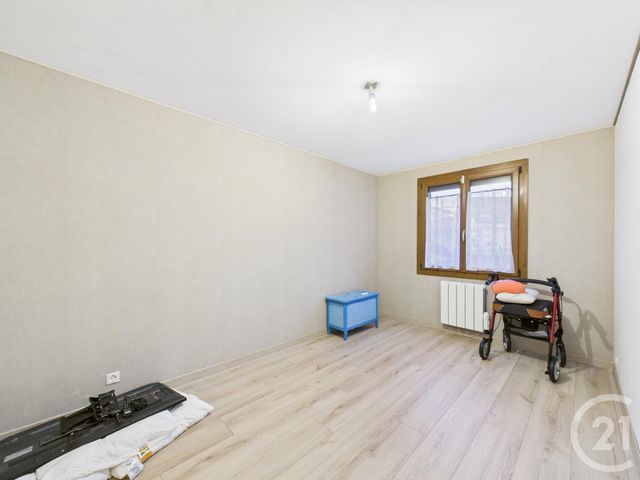 Maison à vendre - 5 pièces - 910 m2 - Morancez - 28 - CENTRE