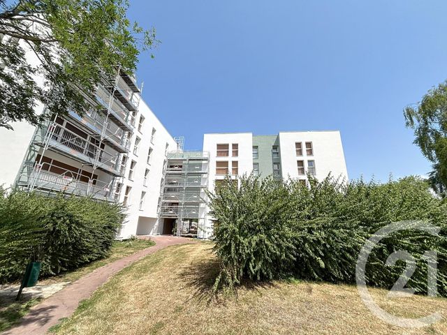 Appartement F5 à vendre - 5 pièces - 91,22 m2 - Chartres - 28 - CENTRE
