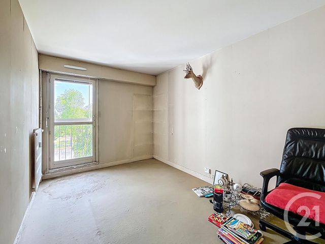 Appartement F5 à vendre - 5 pièces - 91,22 m2 - Chartres - 28 - CENTRE