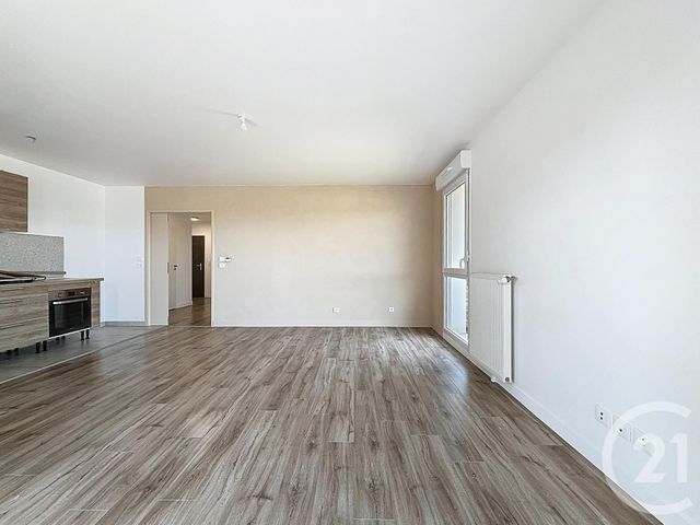 Appartement F3 à vendre - 3 pièces - 64,70 m2 - Chartres - 28 - CENTRE