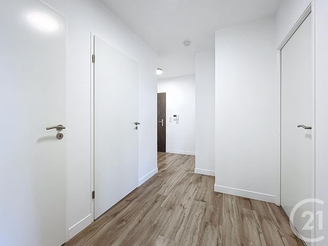 Appartement F3 à vendre - 3 pièces - 64,70 m2 - Chartres - 28 - CENTRE