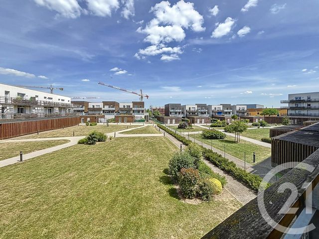 Appartement F3 à vendre - 3 pièces - 64,70 m2 - Chartres - 28 - CENTRE