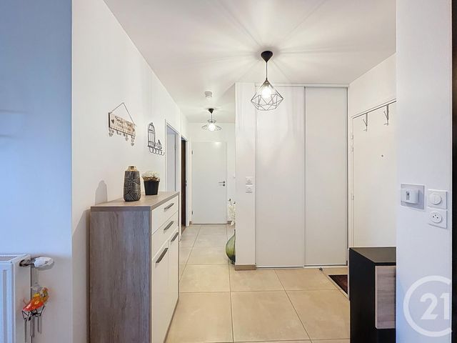 Appartement F3 à vendre - 3 pièces - 62 m2 - Chartres - 28 - CENTRE