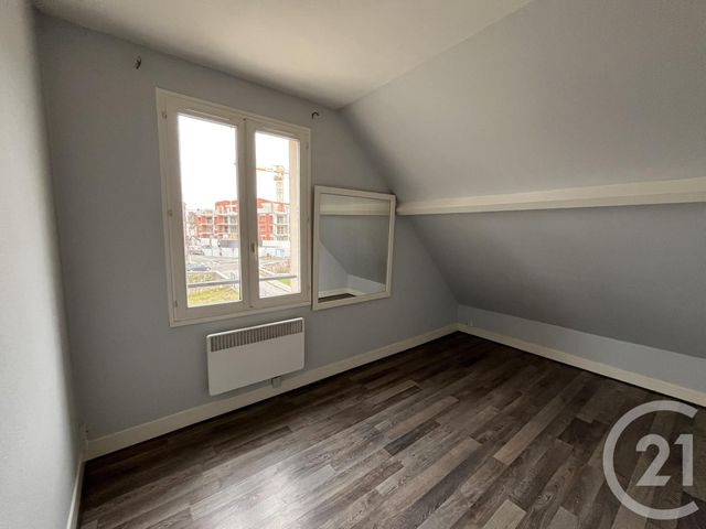 Appartement Studio à louer - 1 pièce - 14,79 m2 - Chartres - 28 - CENTRE
