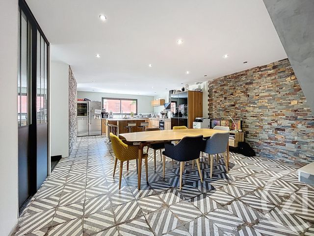 Maison à vendre - 7 pièces - 236 m2 - Chartres - 28 - CENTRE