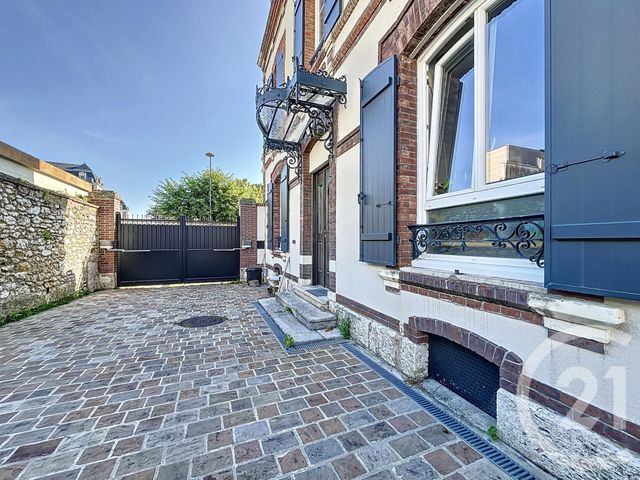 Maison à vendre - 6 pièces - 185 m2 - Chartres - 28 - CENTRE