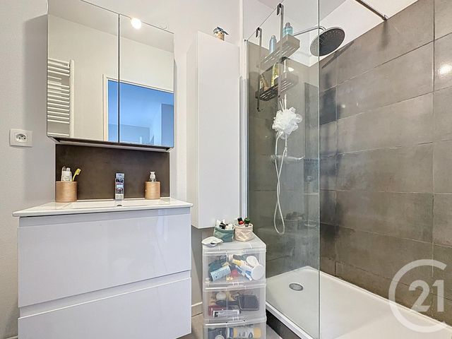 Appartement T2 à vendre - 2 pièces - 43,45 m2 - Chartres - 28 - CENTRE