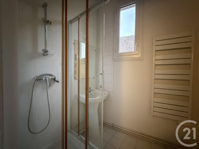 Appartement F3 &agrave; louer - 4 pi&egrave;ces - 85,31 m2 - Chartres - 28 - CENTRE