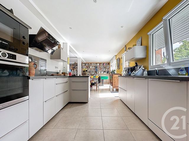 Maison à vendre - 5 pièces - 154,93 m2 - Beville Le Comte - 28 - CENTRE